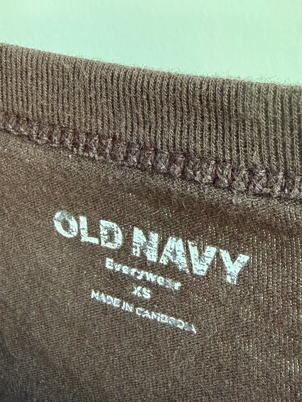Old Navy Women's Long-Sleeve Crewneck Top - Chocolate Brown